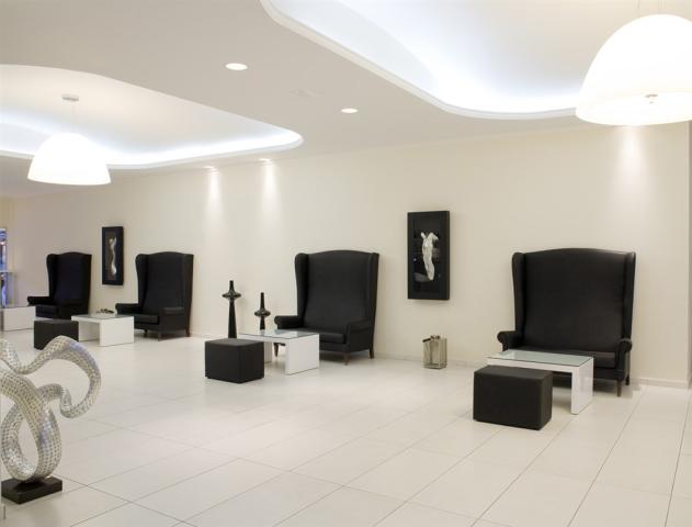 1%20Lobby%20Lounge%20(1).jpg