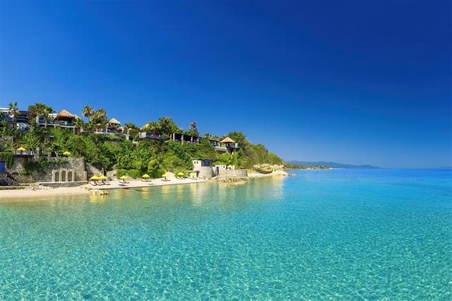 02 - Porto Zante - Private Sandy Beach.jpg