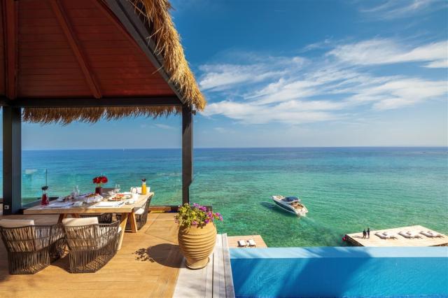 17 - Luxury Villa - Porto Zante.jpeg