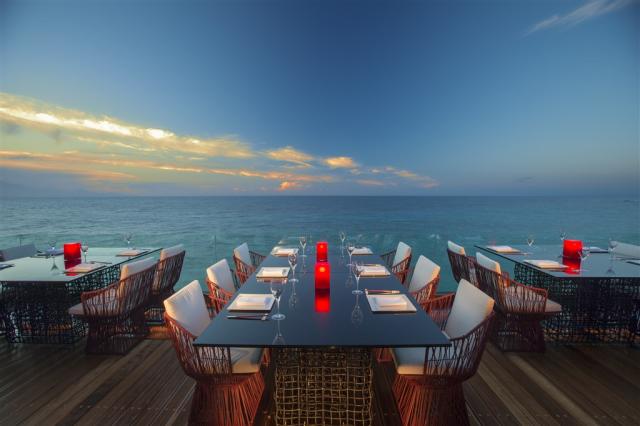07 - Maya Asian Restaurant - Porto Zante.jpg