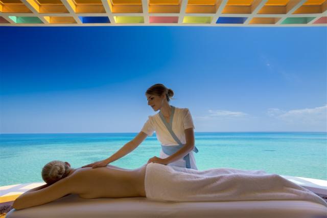 09 - Waterfront Spa- Porto Zante.jpg