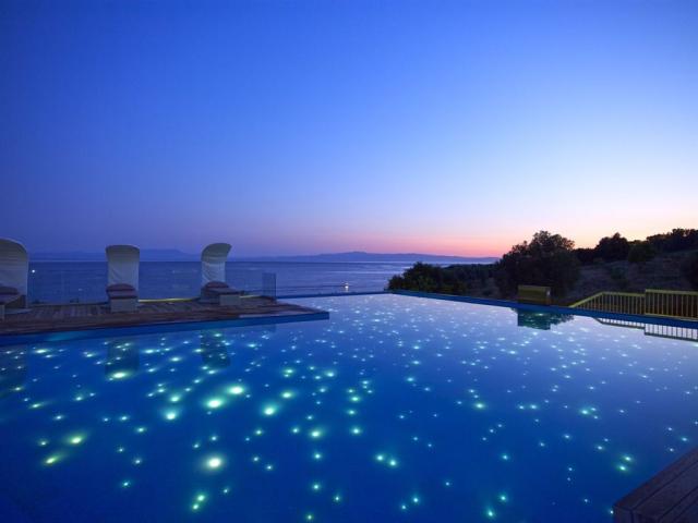 AdrinaResort4.jpg