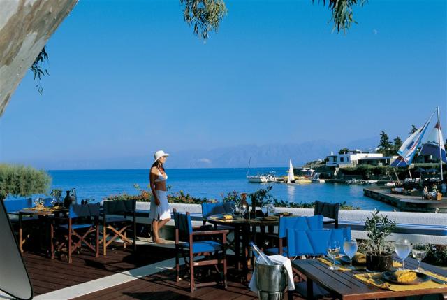 ariadni restaurant 1.jpg