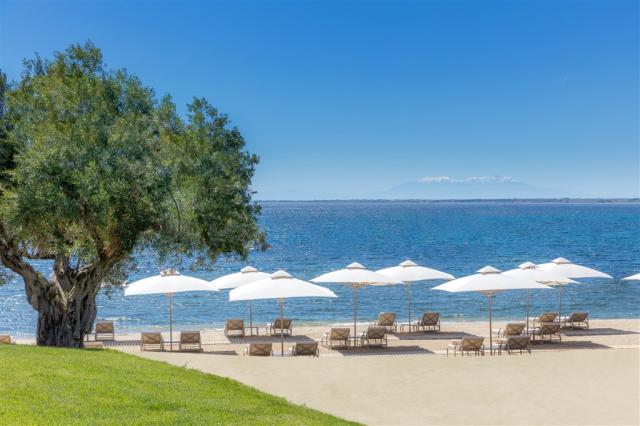 New Ikos Olivia Beach 21.jpeg