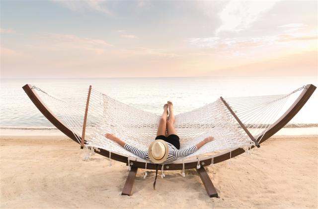 ikosOceania14_Beach_Life.tif