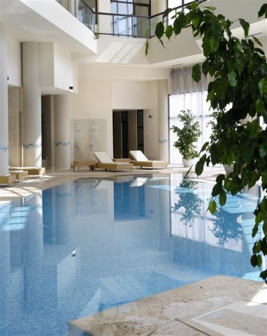 Ikos_Oceania__Internal_Pool_04.tif