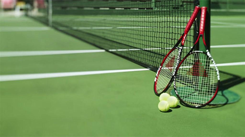 tennis-1.jpg