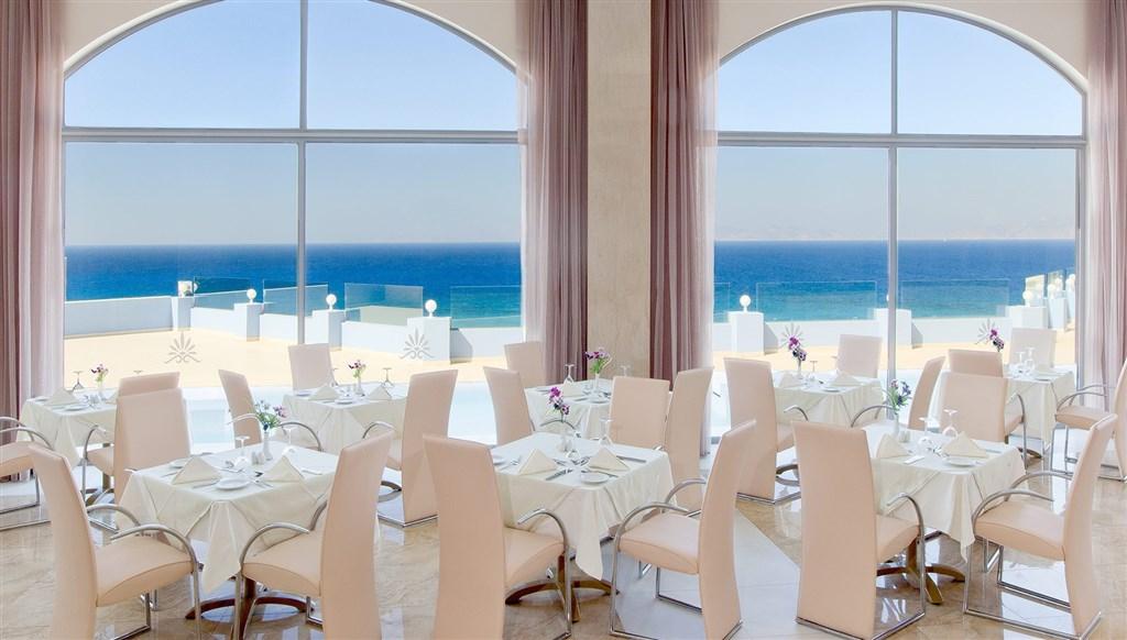 Platinum-Main-Restaurant-1.jpg