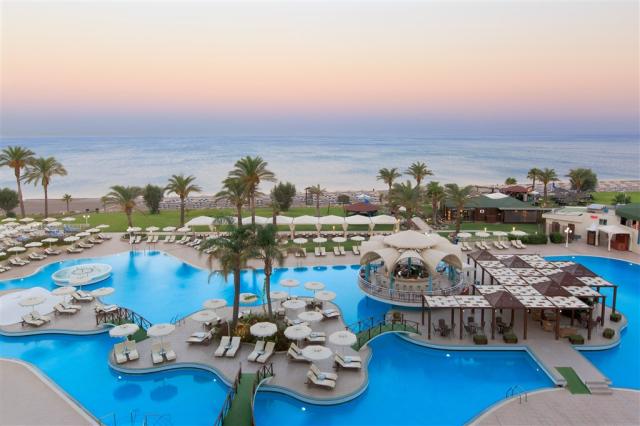 212_Outdoor_Pools_RODOS_PALLADIUM1.jpg