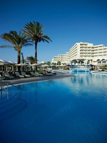 221__Outdoor_Pools_RODOS_PALLADIUM1.jpg