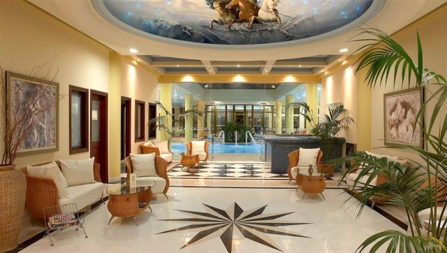 Spa_entrance-3.jpg