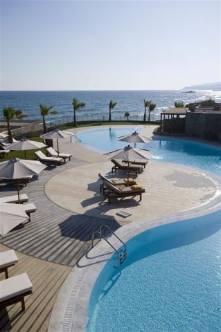 relaxing%20pool1.jpg