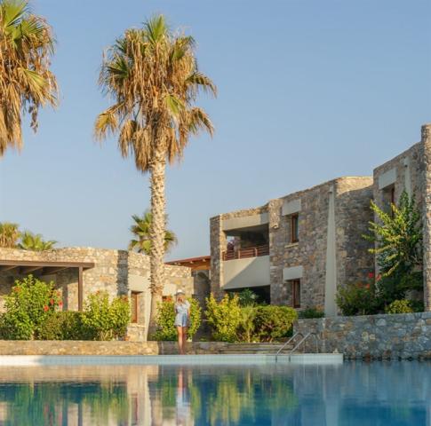 Ikaros Beach Inst..png