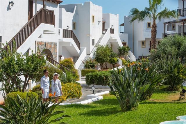 alexander_beach_cental-garden-view-rooms.jpg