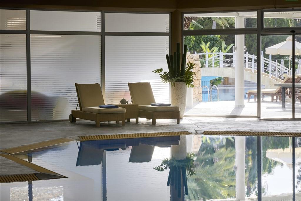 Indoor Pool1.jpg
