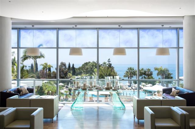 Clouds-Lounge-Bar.jpg