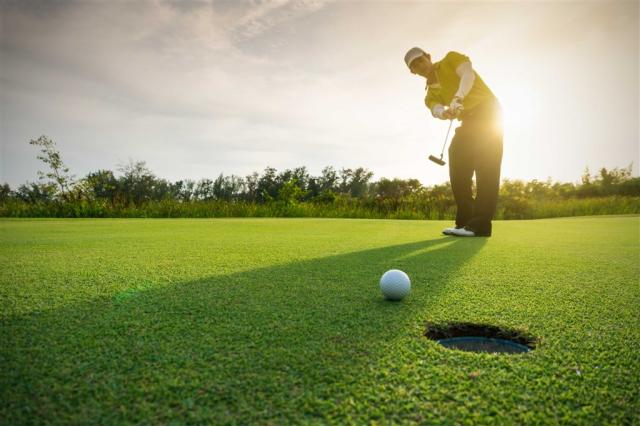 GOLF (2).jpg