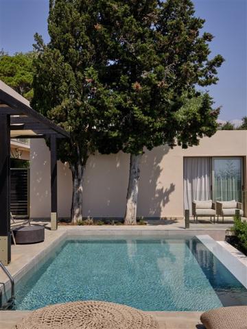 Deluxe_Two_Bedroom_Villa_Sea_View_Private_Pool-4.jpg