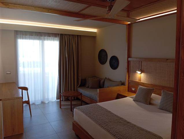 Super. Fam 1st room.jpg