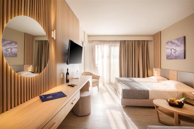 standard room.jpg