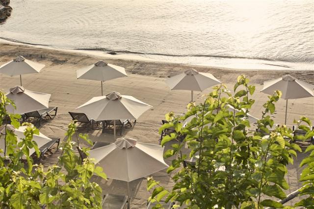 MP private beach3.jpg