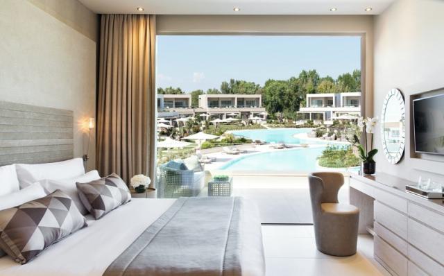 Sani Dunes - One_Bedroom_Suite_Grand_Balcony_02_792x493.jpg
