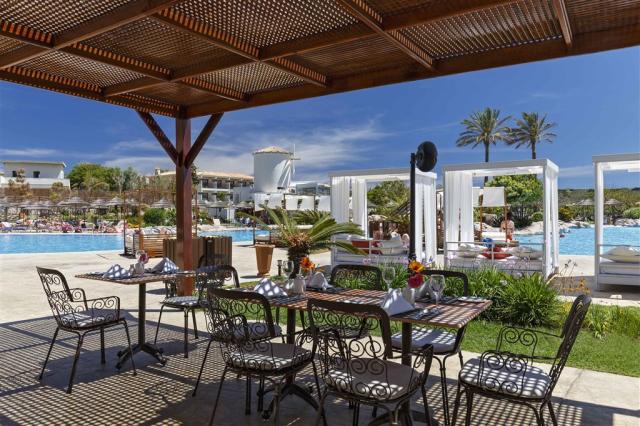 Main_Restaurant__Outdoor.jpg