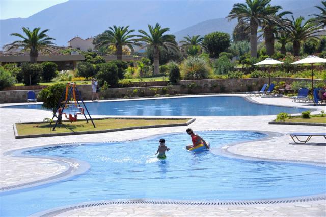 04. Children's pools.jpg