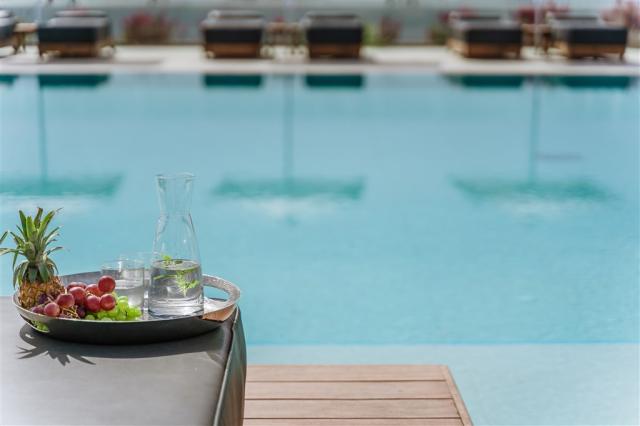 Main Pool 2.jpg