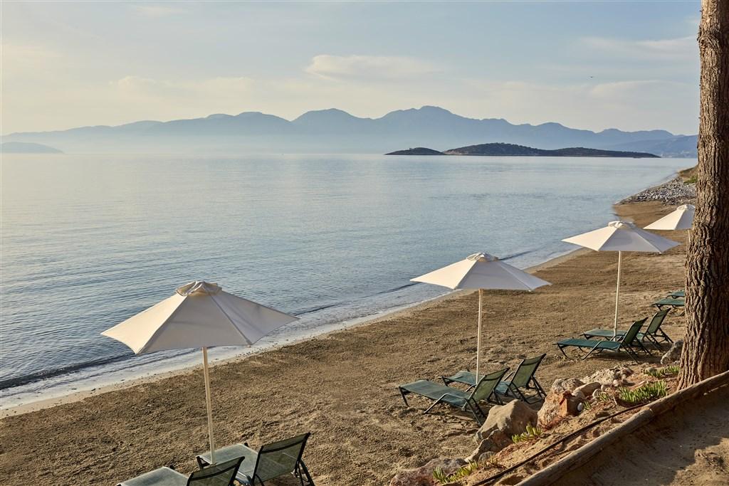 private beach candia 02.jpg