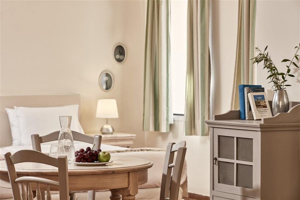 1.Family apartement studio with garden 2.jpg