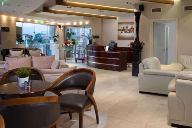 RECEPTION%20-%20LOBBY2.jpg