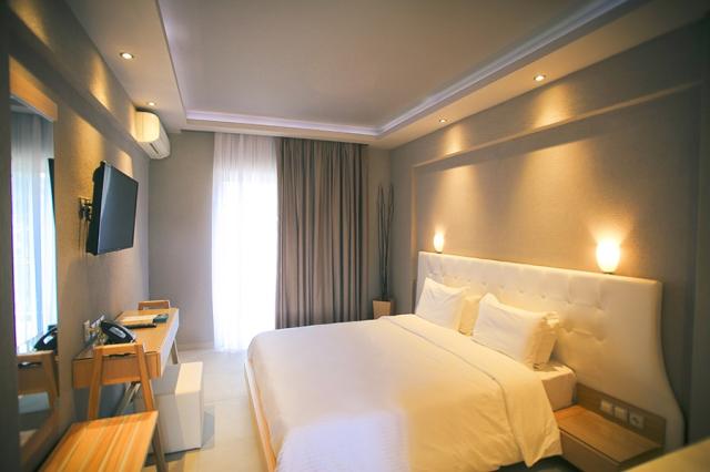 all-inclusive-hotel-rooms.jpg