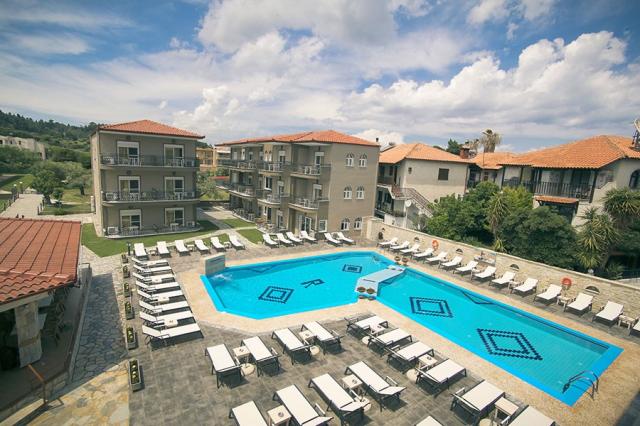 family-hotel-halkidiki-royal.jpg