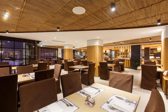 Main Restaurant sitting area.jpg
