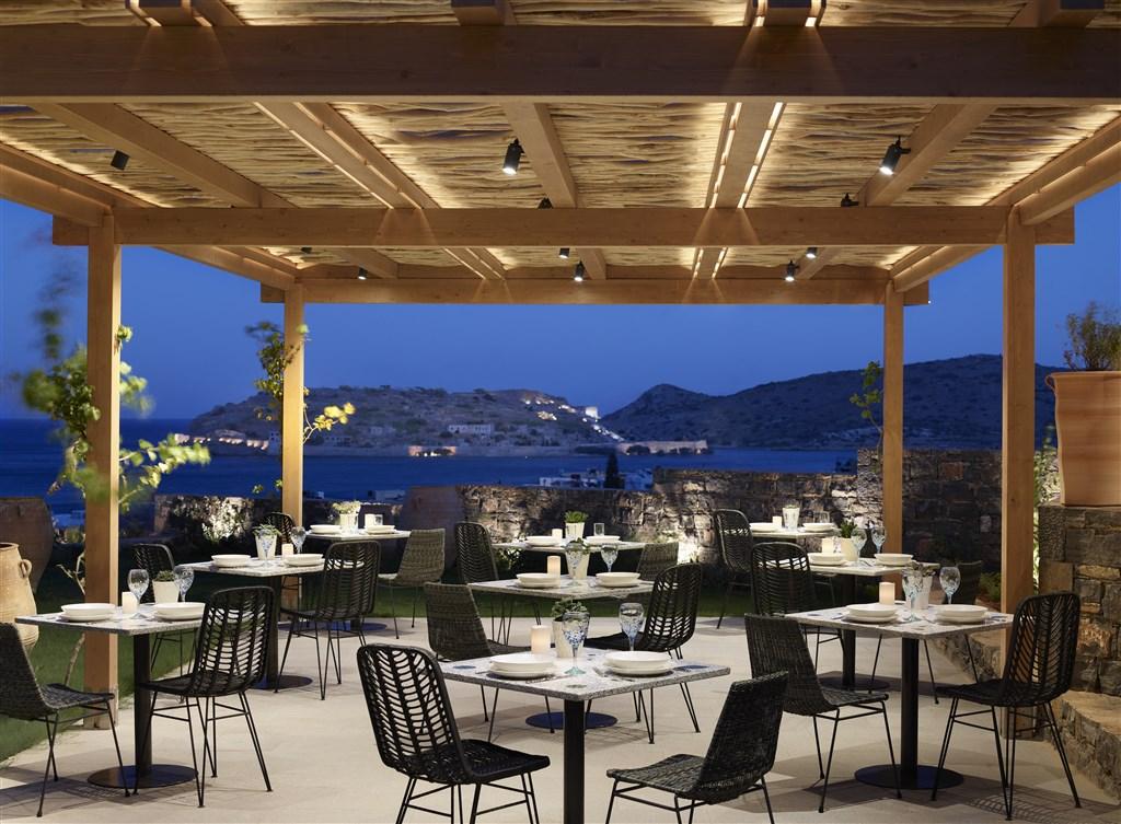 Kelari Gourmet - Exterior - Evening View.jpg