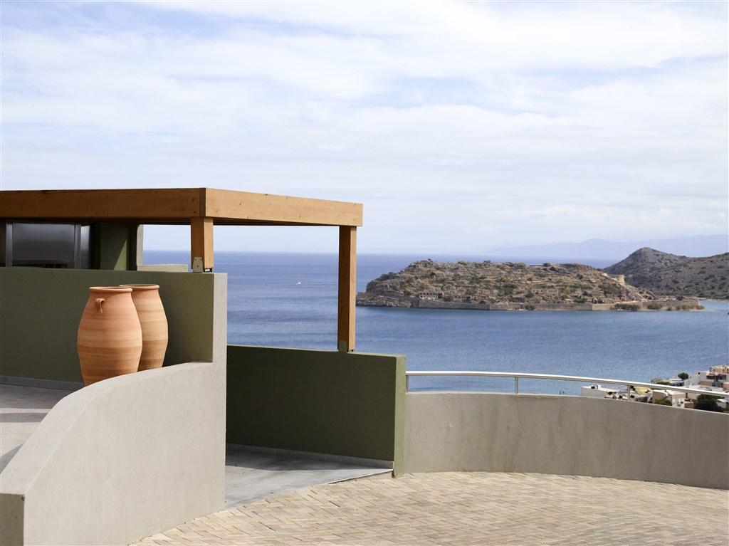 Resort View 08.jpg