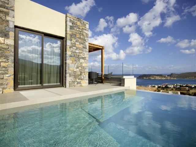 Premium Room with Private Pool – Sea View 8.jpg