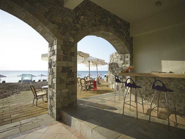 Beach Bar.jpg
