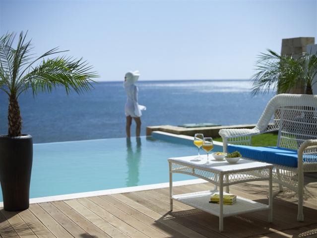 Ambassador Beach Villa with Pool - 2 Bedroom (4).jpg