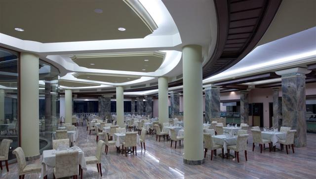 Main Restaurant (4).jpg