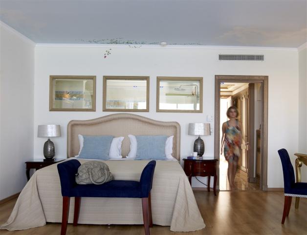 Platinum Beach Room Sea View.jpg