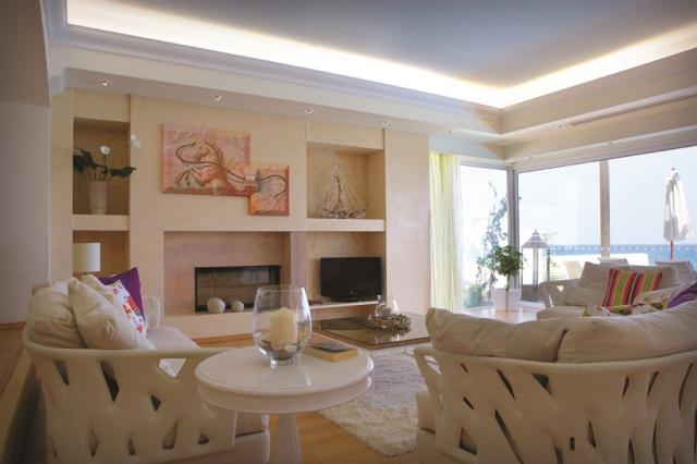 Presidential Beach Villa Sea View with Pool (9).jpg