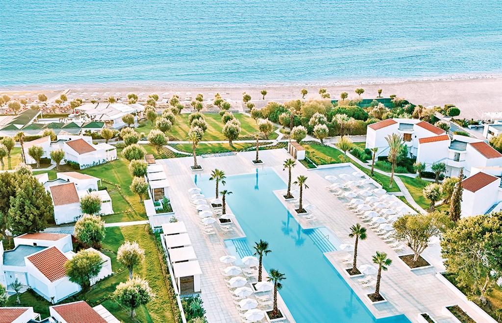 17-beach-and-pools-luxme-rhodos-resort-25309.jpg
