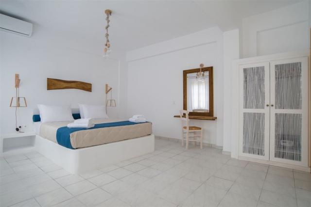 accomodation (1).jpg