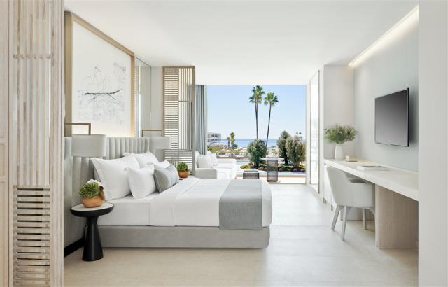 Ikos Andalusia Junior Suite Side Sea View_2880x1845.jpg