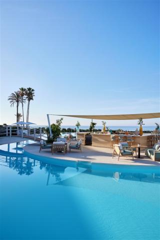 Ikos Andalusia_Deluxe Area_1060_1400x2100.jpg