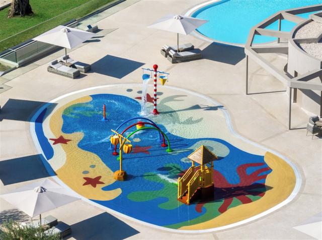 Ikos Odisia - Splash Pool-OD23-0944 Β-2819x2100.jpg