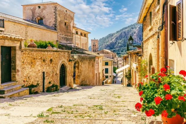 Mallorca_Old village_792x528.jpg