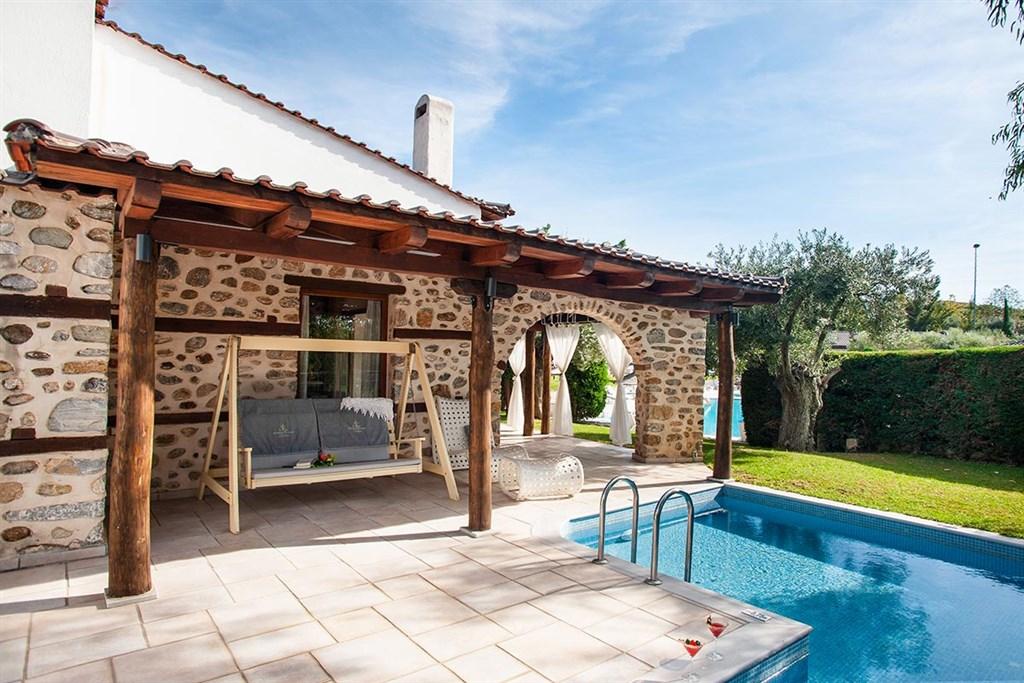 AthenaResidence-MaisonettesWithPrivatePool12.jpg